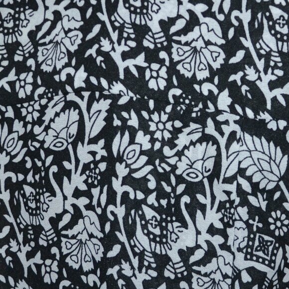 Kate & Mallory Elephant Print Sleeveless Long Light Weight Boho Open Cardigan - Picture 6 of 10